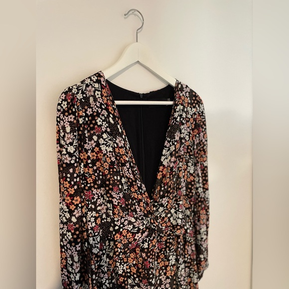 Mink Pink Floral Dress - Picture 6 of 6